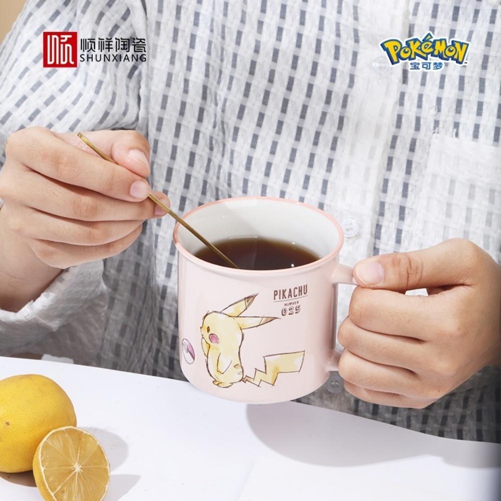 SHUNXIANG Pokémon Lizenzierte Pikachu Keramiktassen Kawaii Muster Frühstück Milchbecher Kinder Kaffeetassen Trinkgeschirr Geschenk