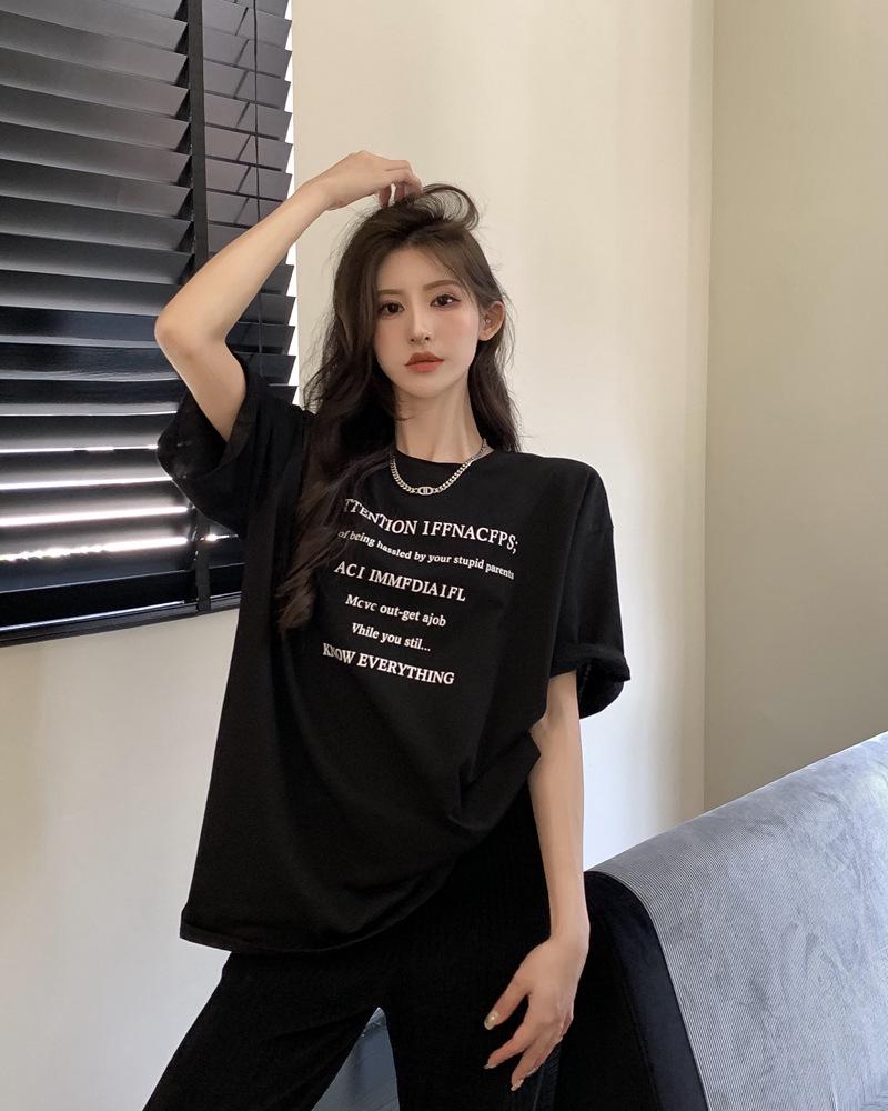 

Женская свободная футболка средней длины в корейском стиле, с короткими рукавами, трендовая для лета 2025 L чёрный