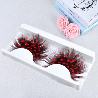1 Paar 3D Bunte Falsche Wimpern Weiche Flauschige Künstliche Farbige Feder Wimpern Verlängerung Halloween Cosplay Make-Up Gefälschte Wimpern Party Make-Up