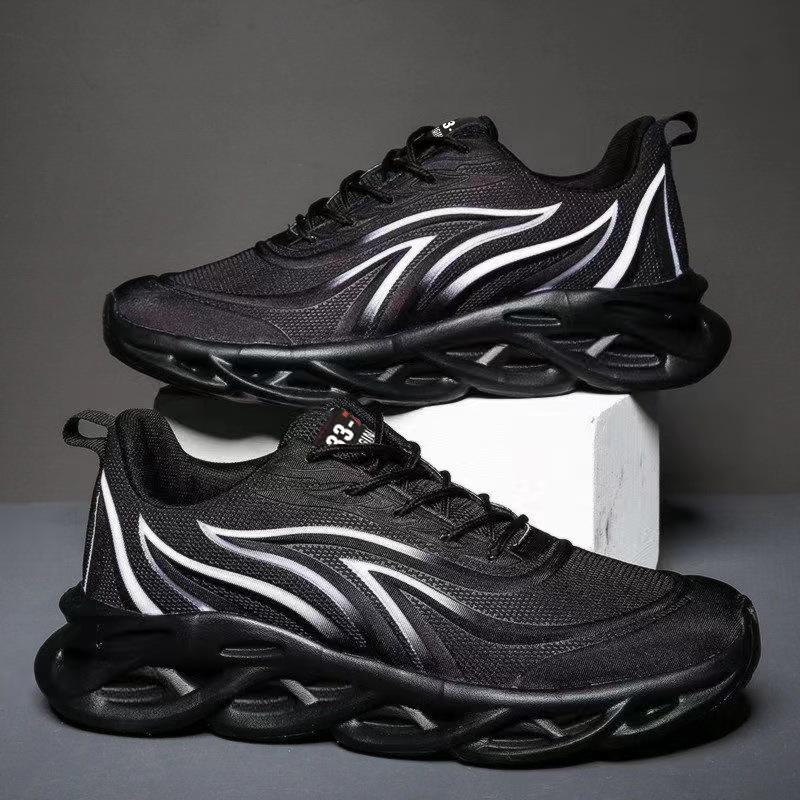 Fashion Men's Flame Printed Sneakers Flying Weave Sports Shoes Comfortable Running Shoes Outdoor Men Athletic Shoes Red Sneakers Man