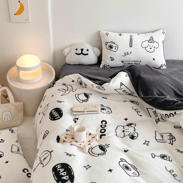 Winter-Milchsamt-bedrucktes vierteiliges Set, verdicktes und warmes Milchsamt-Set, doppelseitiges Samtbettlaken und Bettbezug