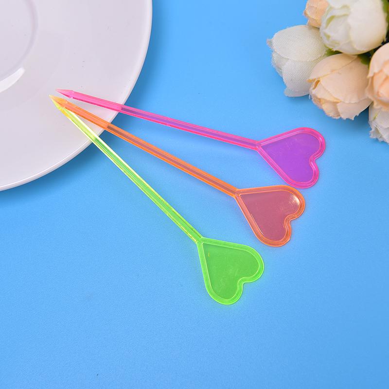 50Pcs Plastic Disposable Forks Stick Food Picks Heart Arrow Dessert Fruit Forks