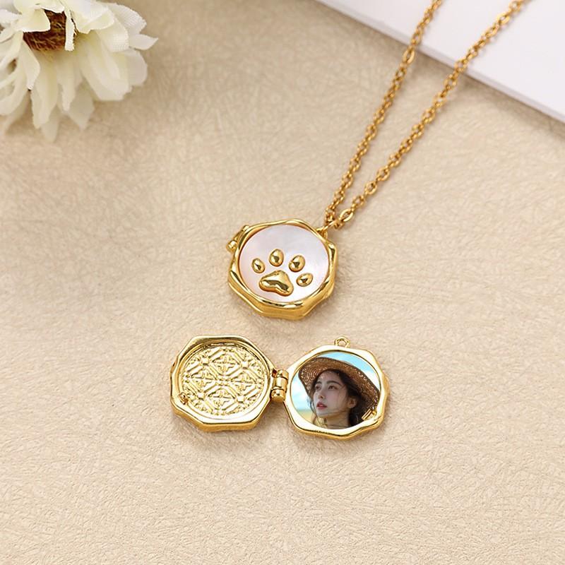 Custom Photo Pendant Necklace With Cat Paw Shape Resin Charm Stainless Steel Chain Women Men