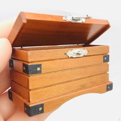1/12 Puppenhaus Vintage Holztruhe Miniaturmöbel Zubehör Exquisite Handwerkskunst