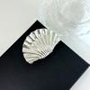 Modne złote metalowe spinki do włosów z muszli Hairwear dla kobiet Sweet Clip Crab Clamps Spinki do włosów Spinka do pazurów Modne akcesoria do włosów