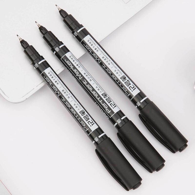 Deli 6824 Dual-Tip Oil-Based Marker Pens