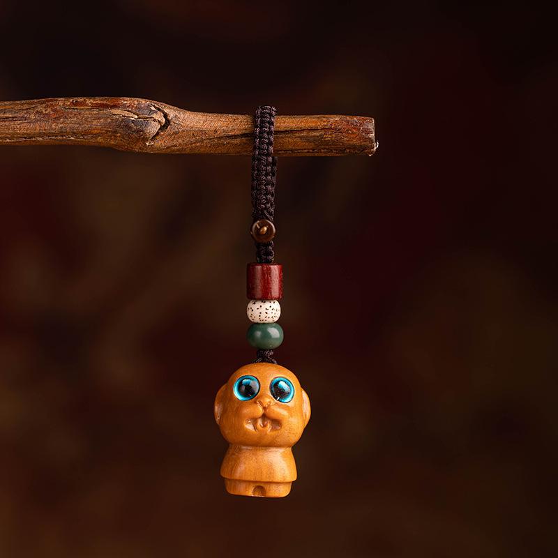 Sandalwood Zodiac Keychain: Rat, Ox, Tiger, Rabbit, Snake, Horse, Sheep, Monkey, Rooster, Dog, Pig, Dragon Car Pendant