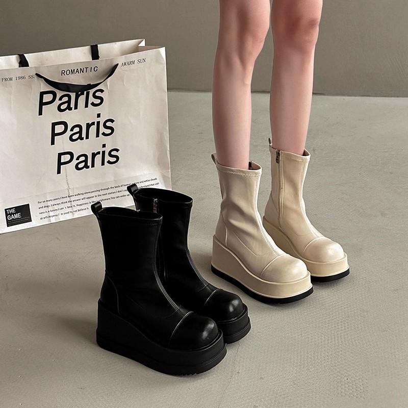 British style leather boots thick-soled round-toed Martin boots women's autumn fashion simple temperament Korean version of Internet celebrity short
