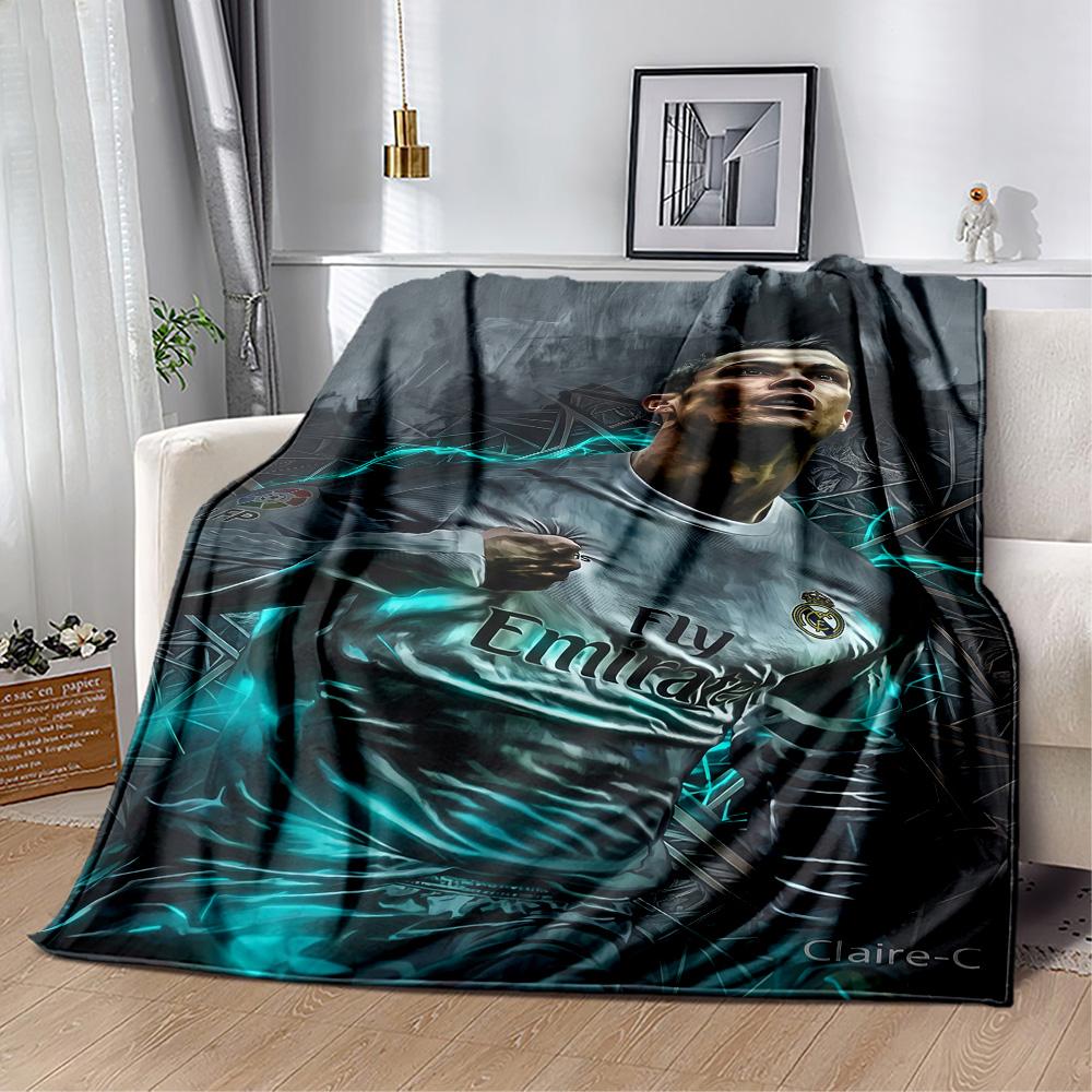 Cristiano Ronaldo 207 Blanket Comfortable Great for Seaside Picnics Bed Four Seasons Universal Modern Birthday Christmas Gift Blanket