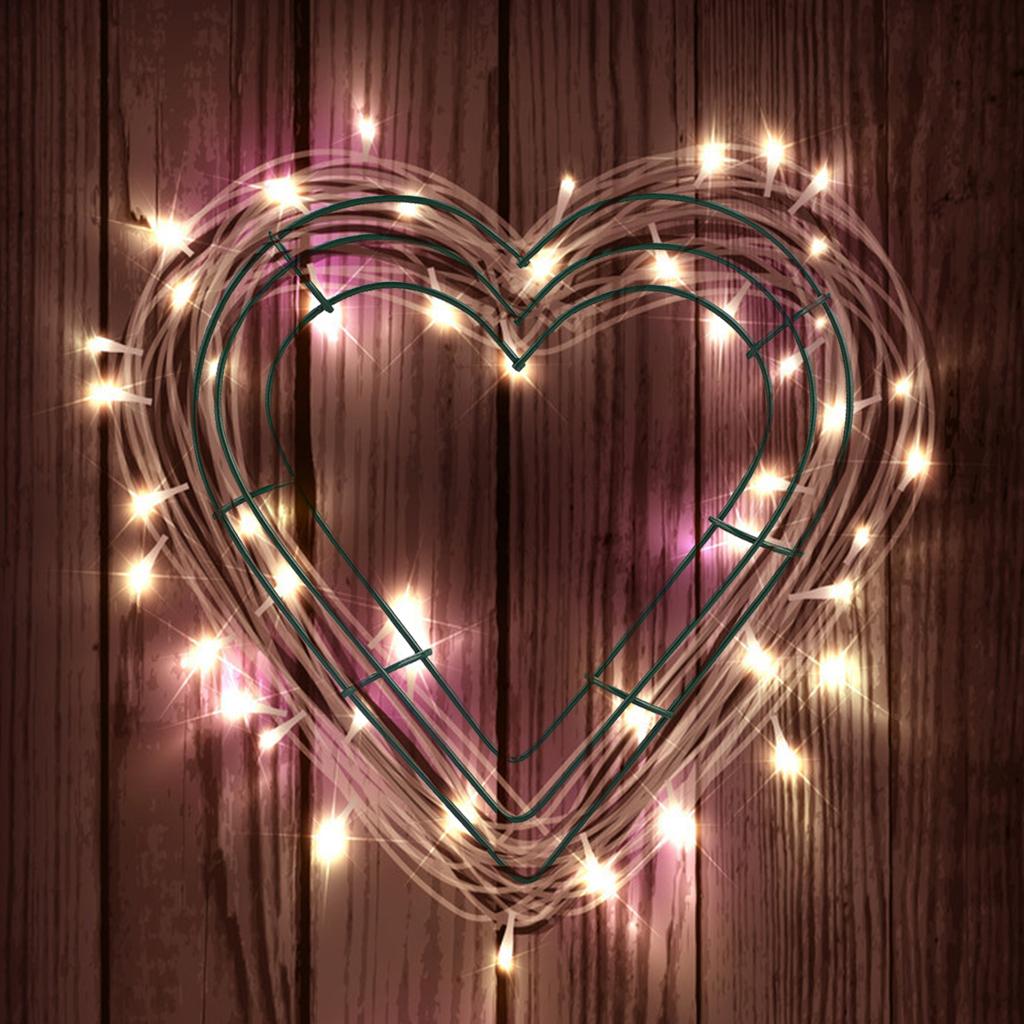 Heart Shaped Wire Wreath Frame Wall Hanging Green Wire Ring For Valentines Day Wedding Home Decor