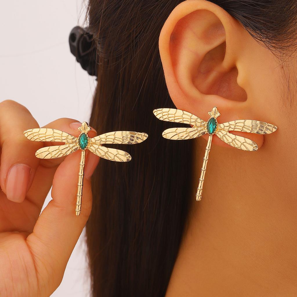 Fashion Dragonfly Stud Earrings For Women Unique Animal Ear Jewelry