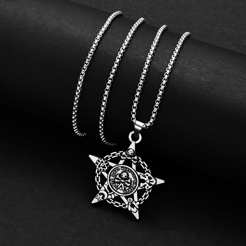 European and American Personalized Hip-hop Titanium Steel Necklace Men, Trendy Brand Simple Pendant Long Sweater Chain Accessories Women