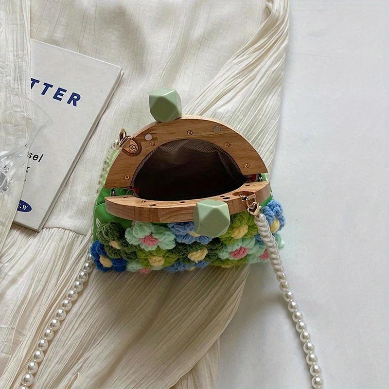 Retro Wooden Clip Purse Handbag Fashion Crochet Bag For Women Trend Simulation Pearl Chain Crossbody Bag Lady Knitting Handbag Purse
