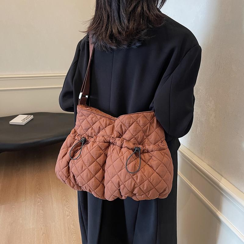 Large Capacity Tote Bag Women's Rhomboid Bag Commuter Crossbody Bag