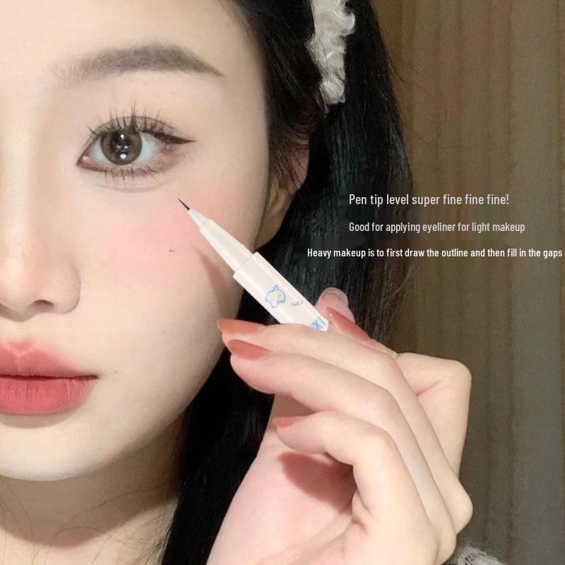 Xixi Cute Bear Soft Smooth Eyeliner: Automatic Rebound Brush, Under-Eye Highlight, Lower Lash Line, Multi-Use for Beginners.