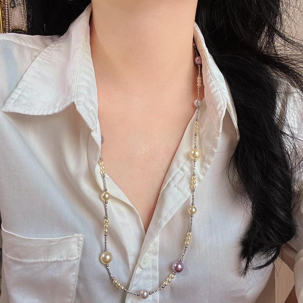 Wind Retro High Quality Gentle Manta Rose Shijia Pearl Sweater Chain Necklace Collarbone Chain