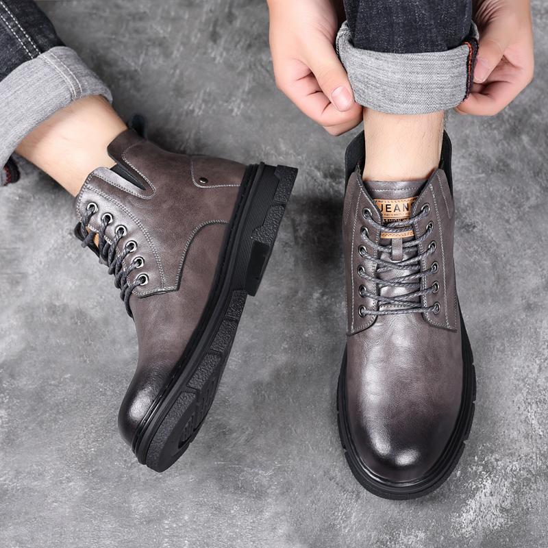 New Boots Men Winter Fashion Plush Shoes Snow Boots Male Casual Outdoor Sneakers Lace Up Warm Shoes Non Slip Ankle Boots Male