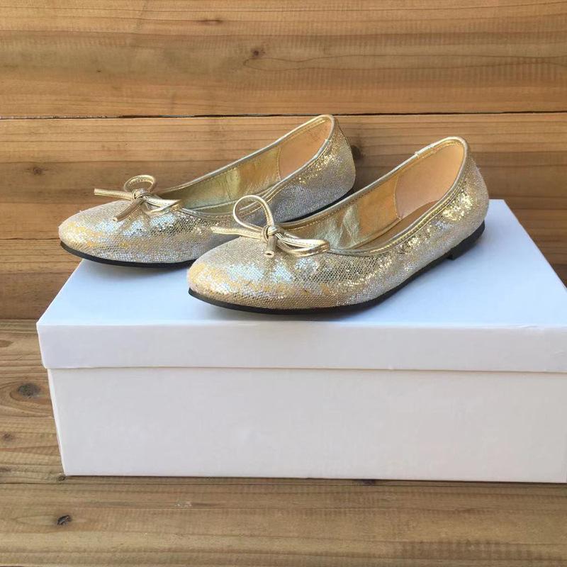 Chaussures de ballet à nœud tendance pour femmes Bout rond Décolleté plat Chaussures simples Mary Jane argentées pour femmes 2025 Dames