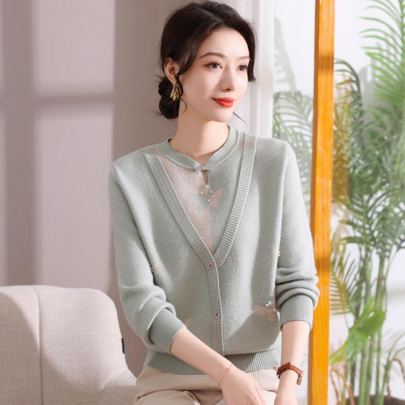 Autumn and Winter New One-piece Fleece Fake Two-piece Fleece Thickened Sweater Fashion Temperament Versatile Mother Top