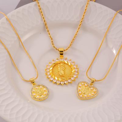 Moda Religijna Miedziana Mikro-Intarsjowana Cyrkonowa Wisiorek Damska Biżuteria Osobowość Dziewica Maryja Naszyjnik Ze Stali Tytanowej