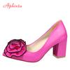 Fashion Aphixta Fashion Hot Sale Big Rose Flowers 7cm Chunky Heels Pumps Women Shoes Pointed Toe Appliques Pumps Super Big Size 35-53