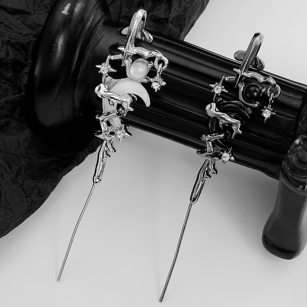 Star Moon Thorn Branch Non Piercing Ear Cuff Gothic Women Ear Jewelry