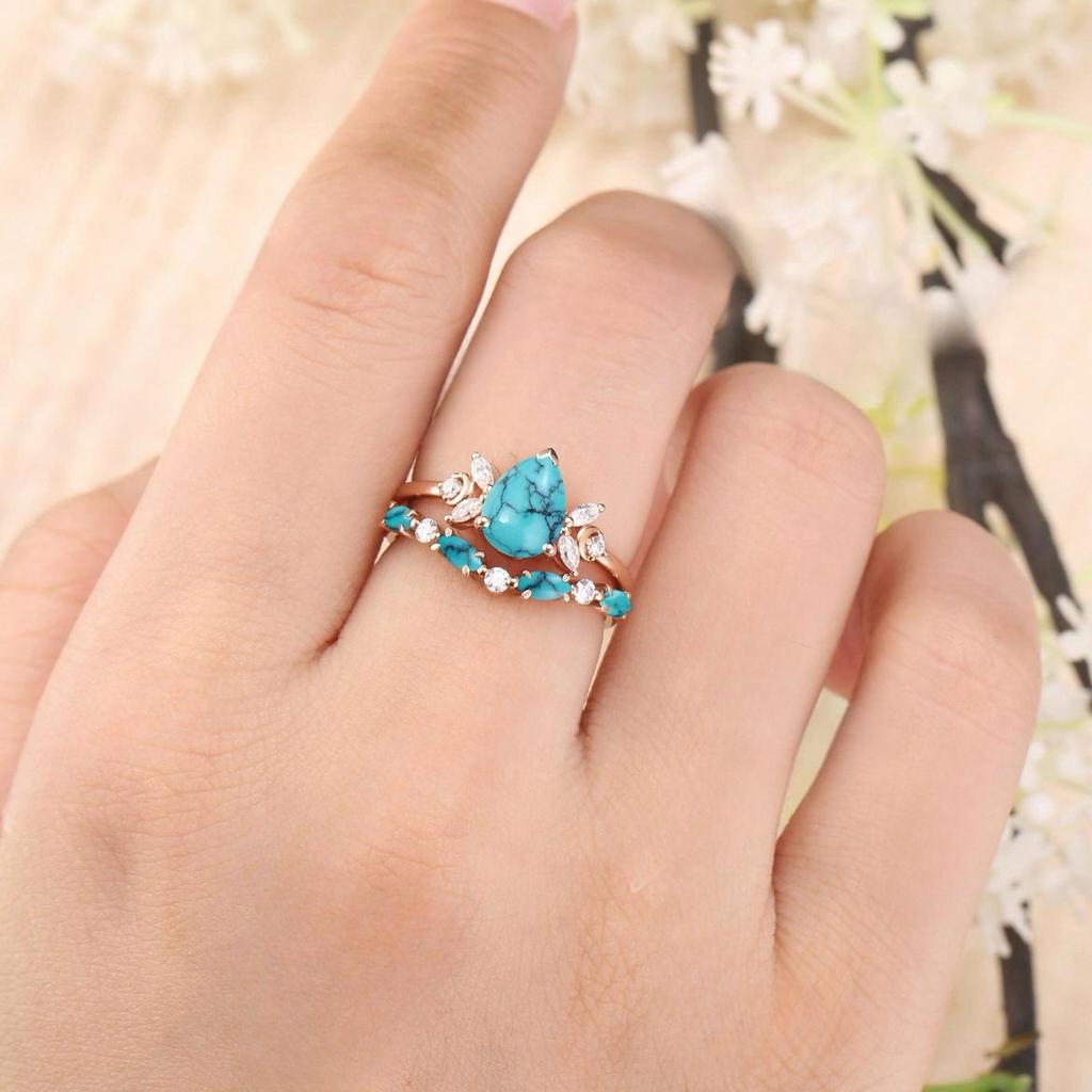 Bohemian Water Drop Couple Rings with Inlaid Diamond and Turquoise - Personalized Light Luxury Design