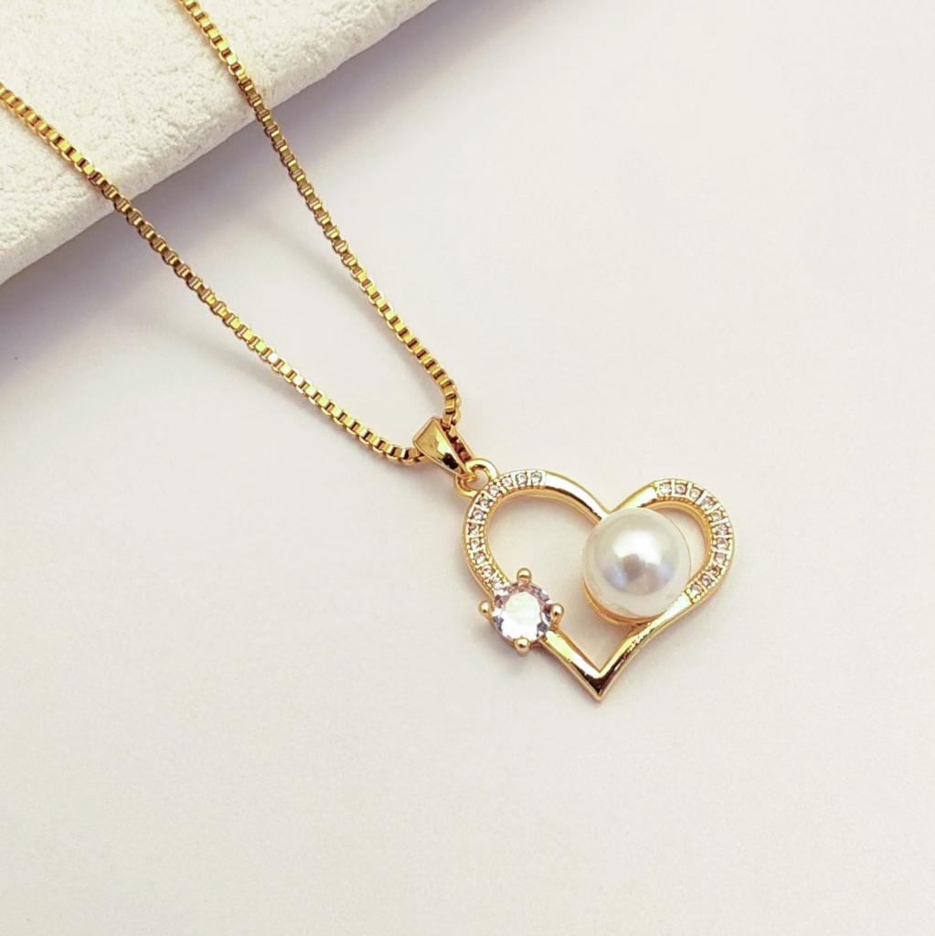 Love Necklace Women'S Simple Versatile Temperament Zircon Pearl Heart Pendant Clavicle Chain