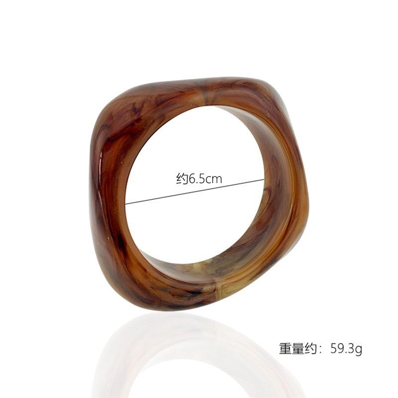 Exaggerated Ins Wind Acrylic Fashion Bracelet, Irregular Translucent Design Sense, Personalized Exaggerated Bracelet
