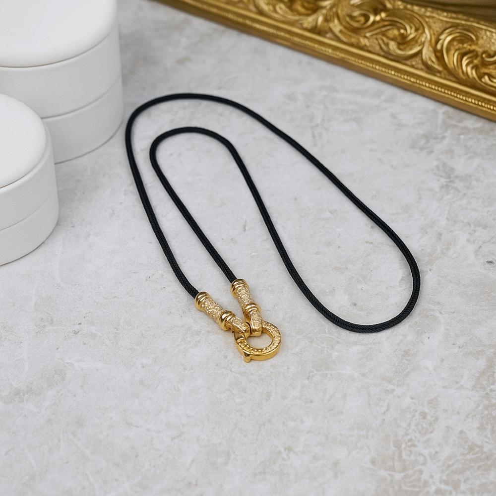 Adjustable Abstract Portrait Pendant Layered Chain Portrait Pendant Necklace  Summer Beach