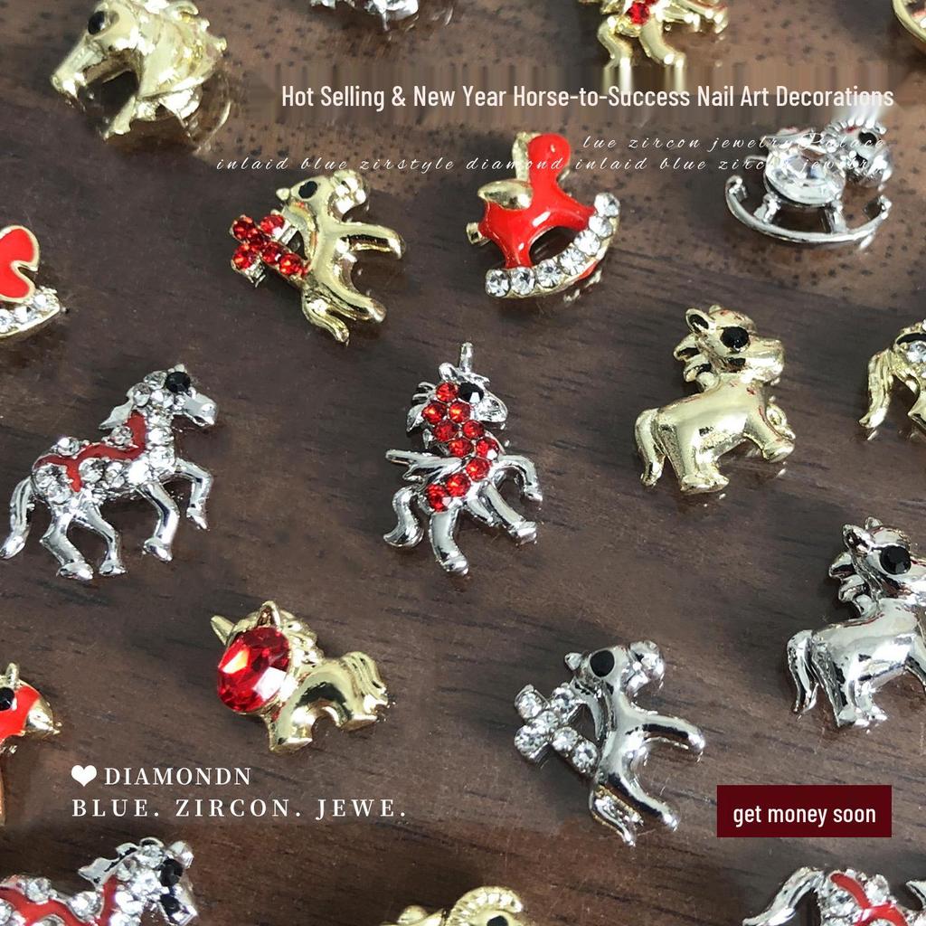 2026 New Year Little Horse Nail Art Decorations - Gold, Silver, and Red Rhinestone Press-on Nail Accessories