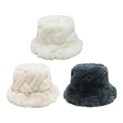 Chapeau Bob d'Hiver à la Mode en Polaire Thermique Isolant pour Temps Froid Essentiel pour Tenue de Fête Pour Différents Âges