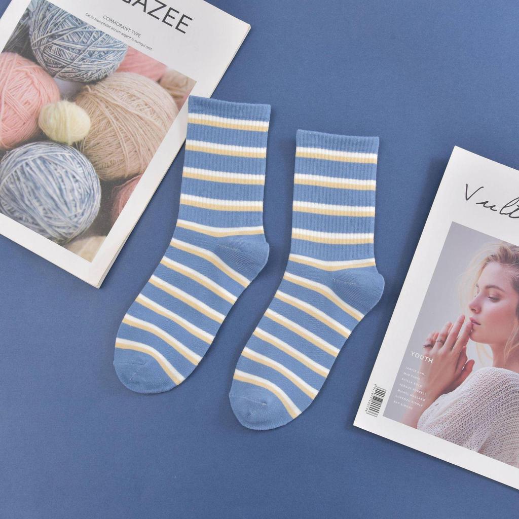 New Women's Blue Plaid College Style Couple Socks - Trendy Japanese Mid-Tube Autumn/Winter Socks