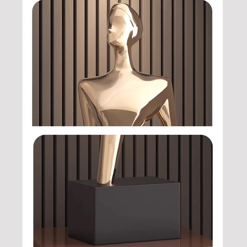 Italian Minimalist Figure Sculpture Large Ornament Luxury Electroplated Vertical Entrance Sculpture TV Cabinet Home Decoration
