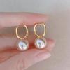Light Luxury Earrings High-end Feel Earrings Elegant Buckle Style Simple Temperament Pearl Earrings