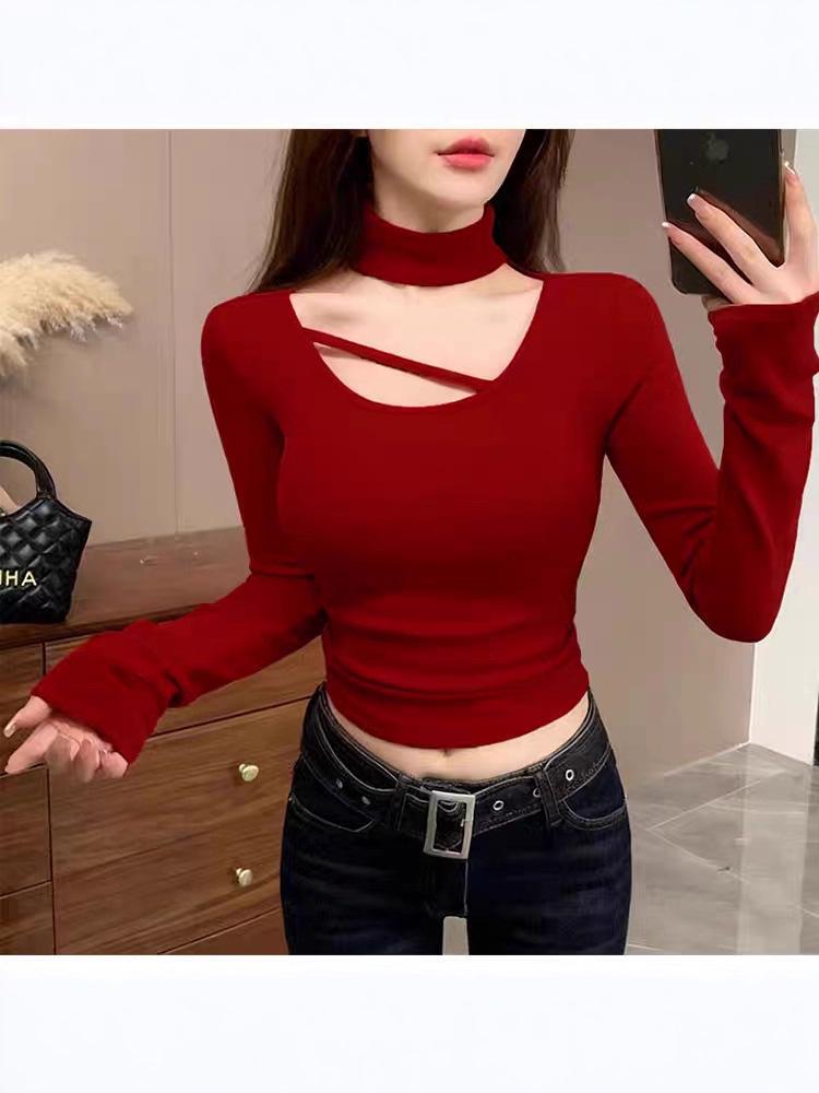 Spicy Girl Style Halter Neck Long Sleeve T-Shirt: Spring & Autumn Slim Fit, Pure Design, Short Base Layer for Women.
