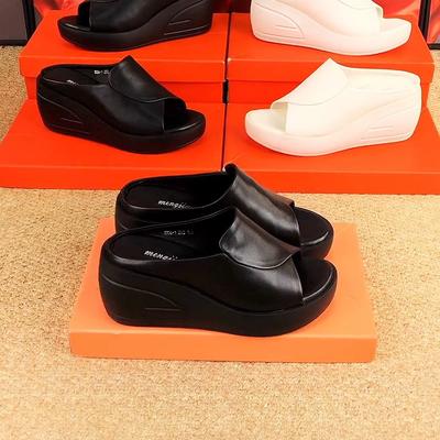 2025 nuevas zapatillas de verano con tacón de cuña para mujer, exterior de cuero, plataforma, zapatos de mujer, zapatillas muffin frescas de verano, sandalias de tacón alto