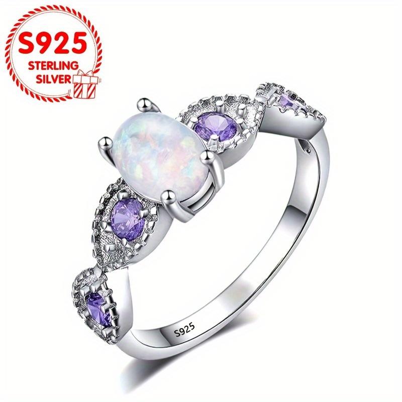 An exquisite and flawless 925 sterling silver ring is very suitable for women's jewelry