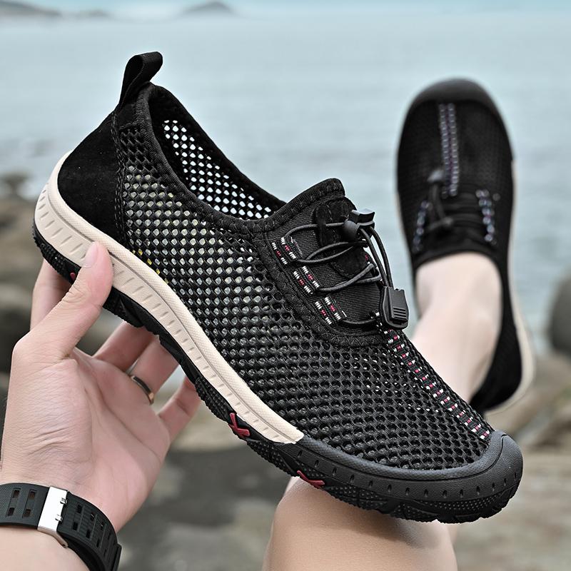 Summer Outdoor Men Sneakers Breathable Slip On Loafers Men Casual Shoes Antiskid Mesh Men Shoes Waterproof Walking