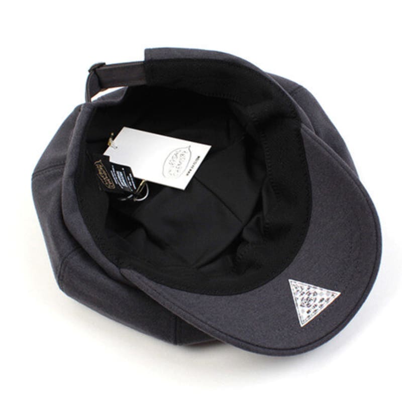 Universal chemistry wool gray belted newsboy cap