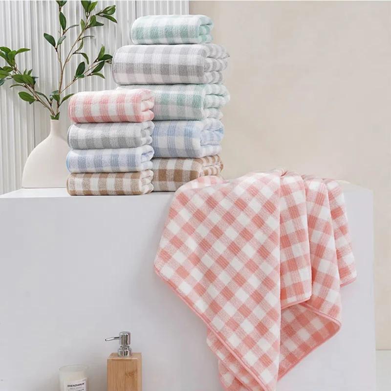 Japanisches minimalistisches Karomuster Handtuch Saugfähig Dick Weich Badetuch Baumwolle Waschen Badetücher Zwei in Eins Eltern-Kind-Set Handtuch