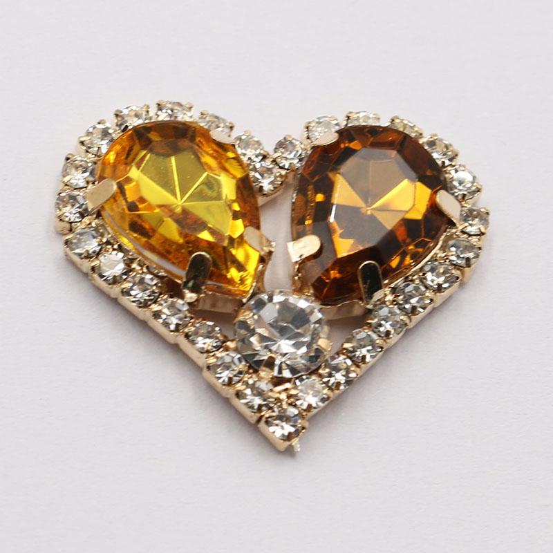 LKERAN 10pcs26 * 28MM Love Rhinestone Acrylic Button DIY Clothing Decoration Wedding Dress Handmade Decoration Accessories