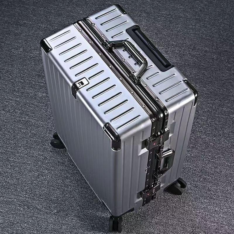 Minimalist Large Capacity Aluminum Frame Spinner Travel Suitcase