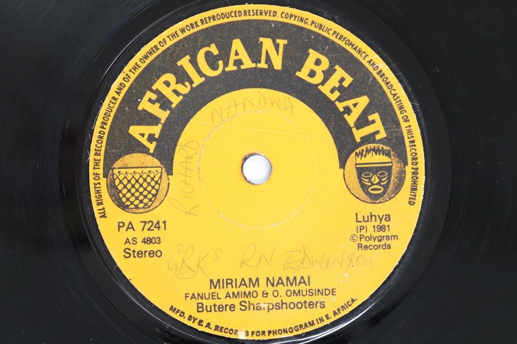 7inch Record BUTERE SHARPSHOOTERS - Miriam Namai / Grce Yatsia Hena PA7241 AFRICAN BEAT 1981 Kenya World Music Used