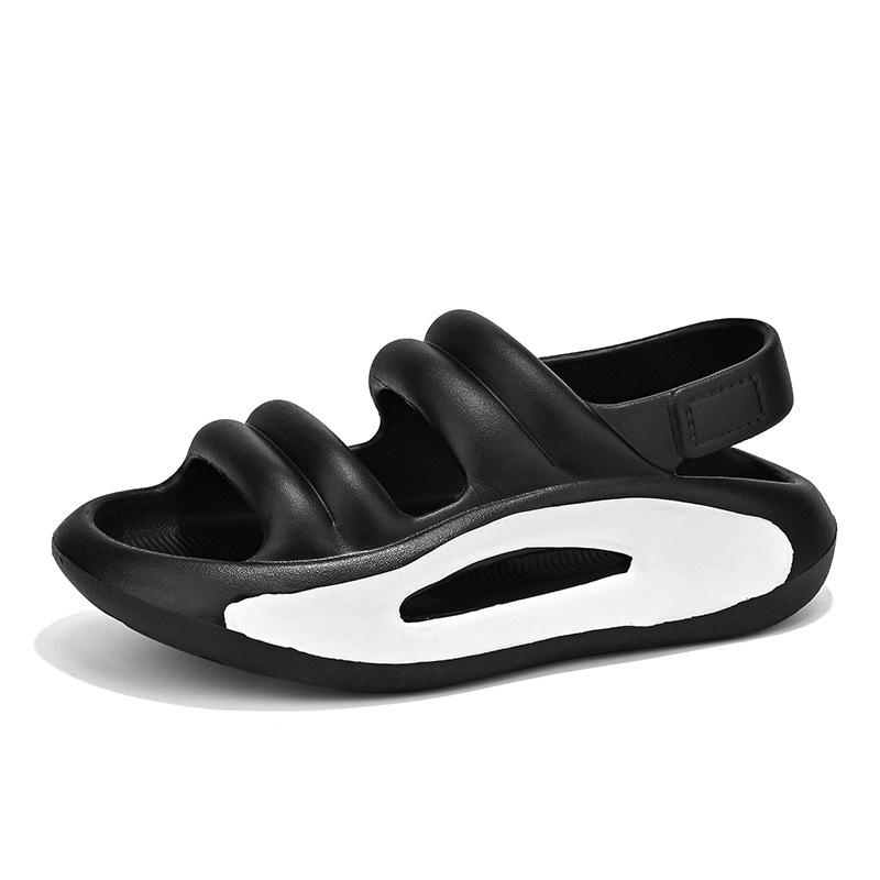 Couple Sandals 2025 Summer New Trend Versatile Indoor and Outdoor Wear Thick Bottom Stepping On Shit Feeling Teenagers Beach Sandals