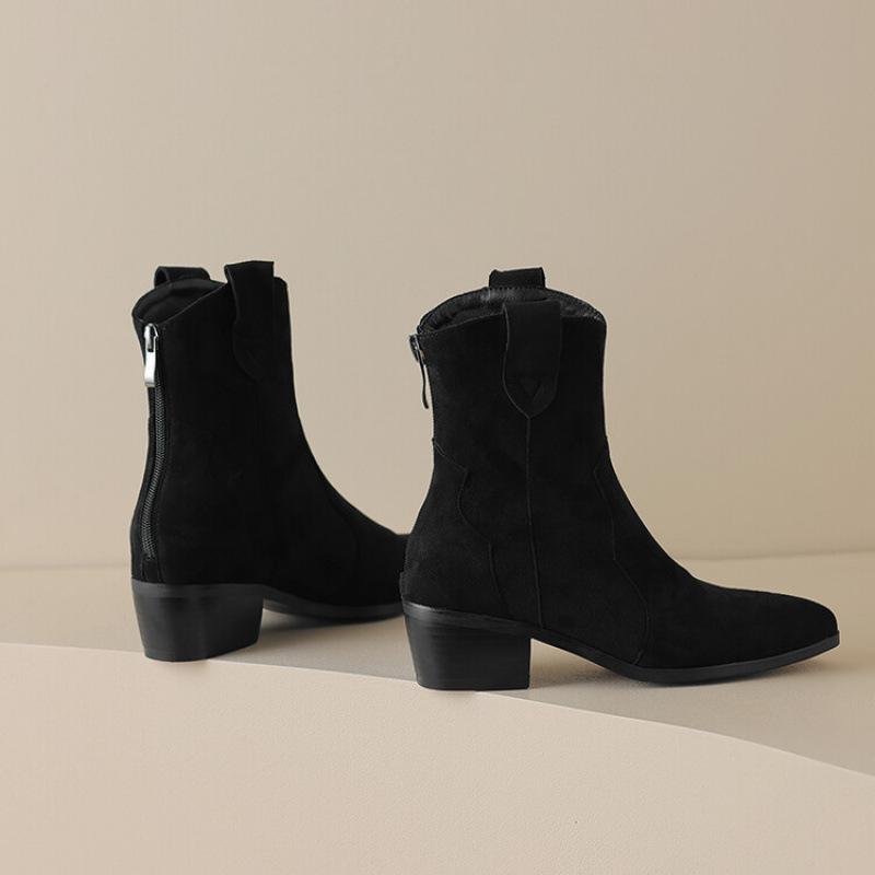 

Осенне-зимние женские модные ботинки на задней молнии однотонные с острым носком большого размера женские ботинки новые высокие каблуки квадратный каблук полусапожки женские 39 чёрный