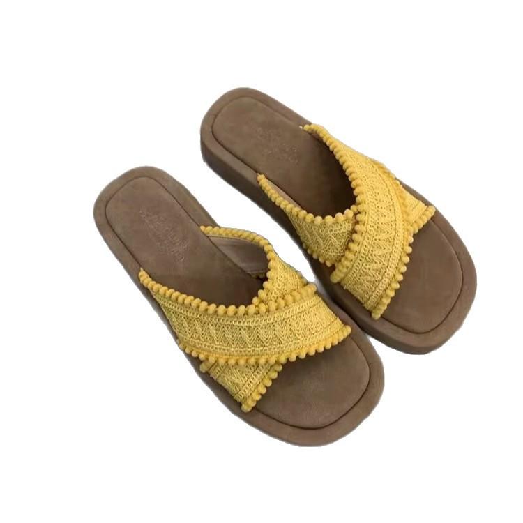 National Style Cool Slippers 2025 New Summer Retro Woven Cross Yellow Student Casual Flat-bottomed Roman Slippers