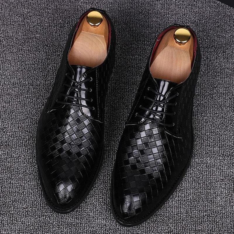 2025 Chaussures Formelles en Cuir Homme Chaussures de Ville Affaires Mâle Géométrique Rouge Oxfords Fête Mariage Décontracté Mocassins Homme Chaussure Homme88