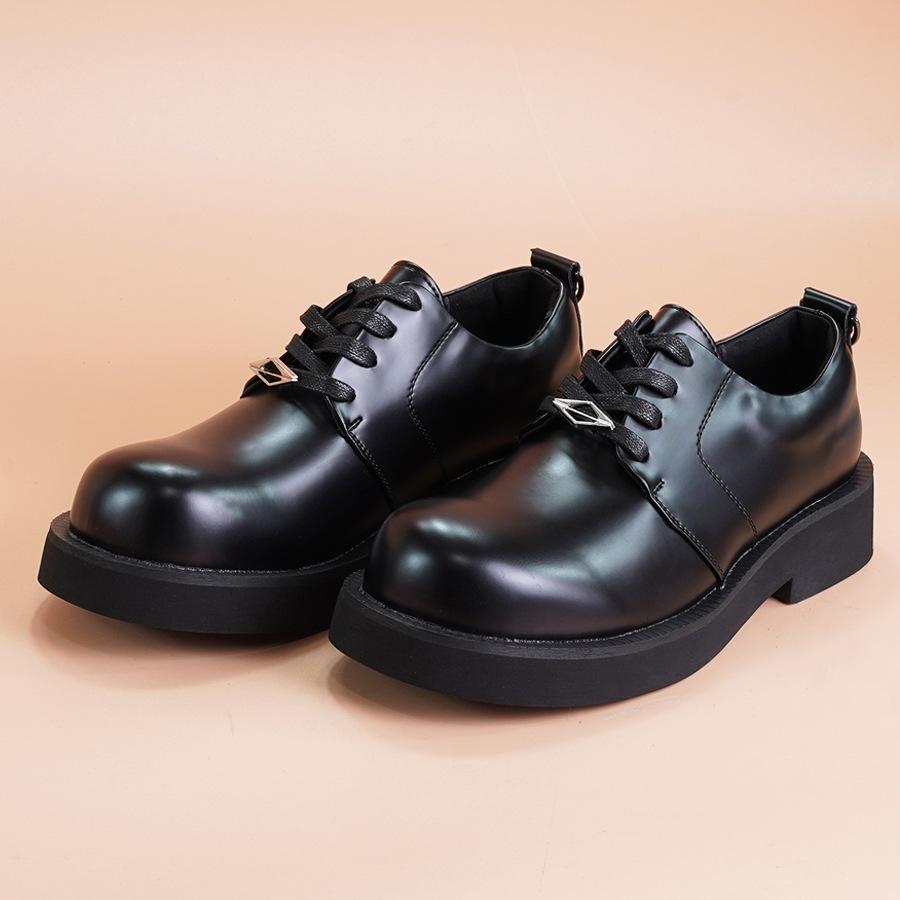 

Нишевые кожаные туфли дерби с большой головой мужские в британском стиле черные с круглым носком на платформе маленькие кожаные туфли увеличивающие рост универсальные для работы трендовые туфли 44 чёрный