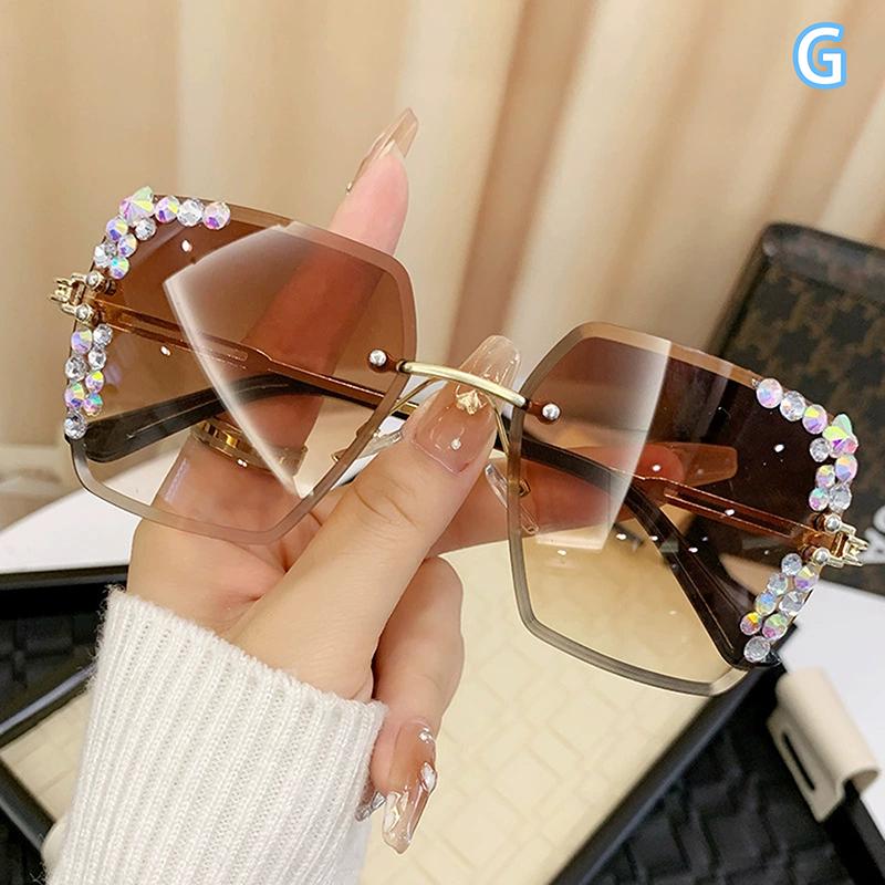 

1PC Vintage Rimless Brand Design Irregular Rimless Rhinestone Sunglasses Women Men Retro Cutting Lens Gradient UV400 Eyewear
